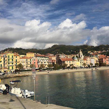 Apartmán Ca' Fra E Oly Castelnuovo Magra Exteriér fotografie